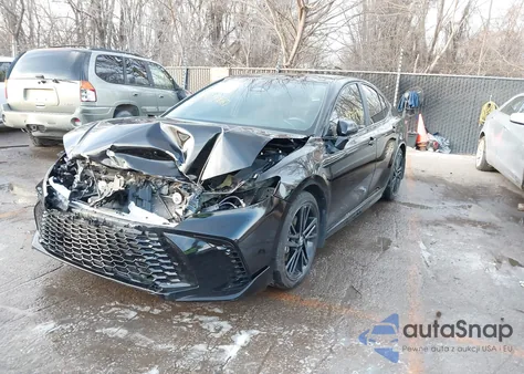 2025 Toyota Camry Xse z USA, uszkodzony, nr VIN 4T1DAACK6SU092210